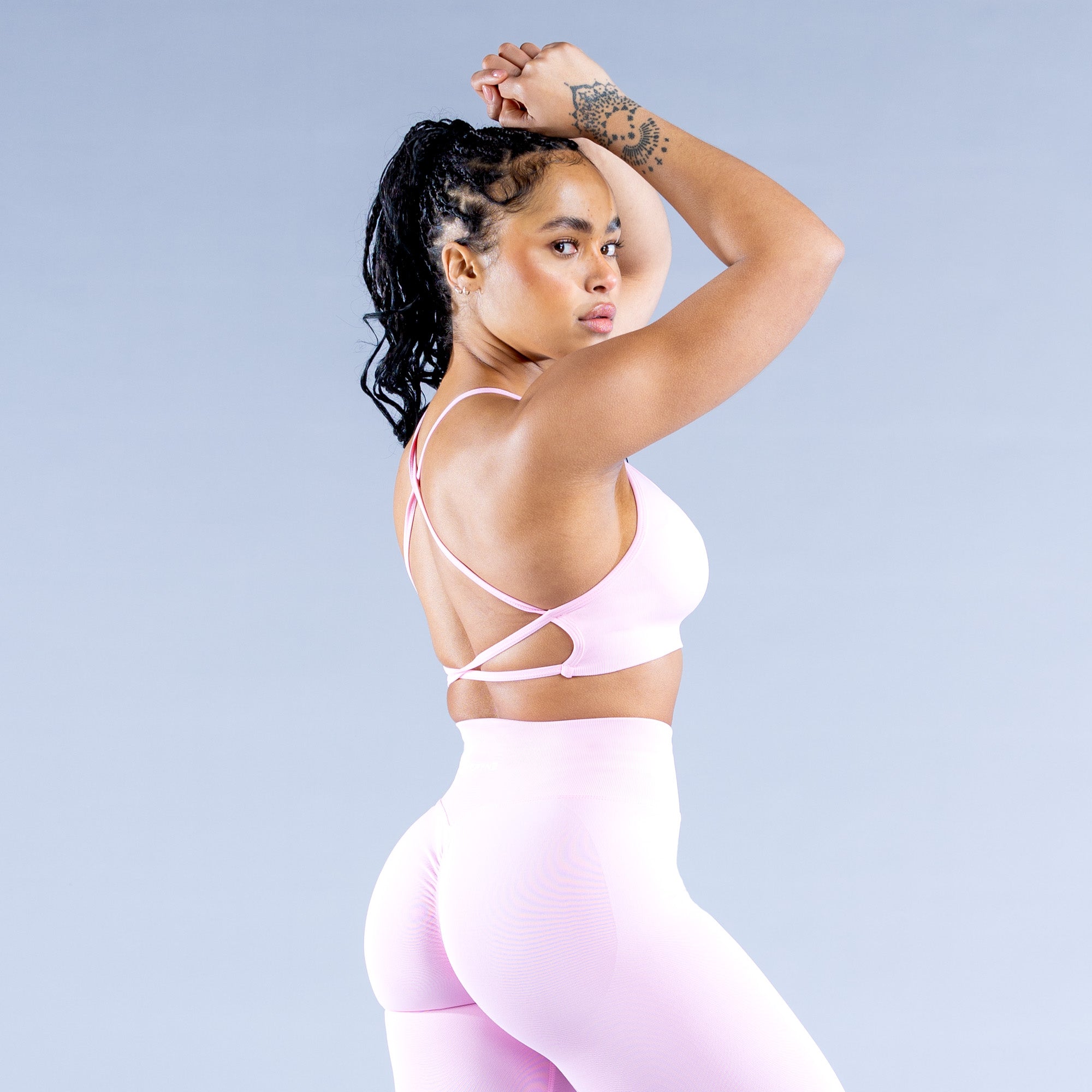 DFYNE Dynamic Backless Spor Sütyeni Kadın Açık Pembe Pembe | FQXNHM789