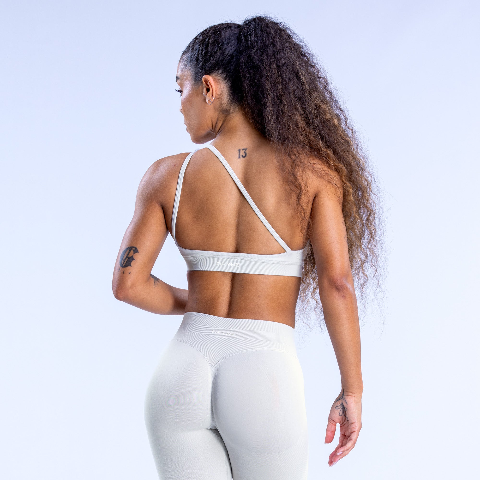 DFYNE Impact Asymmetric Spor Sütyeni Kadın Beyaz | QAGJBM642