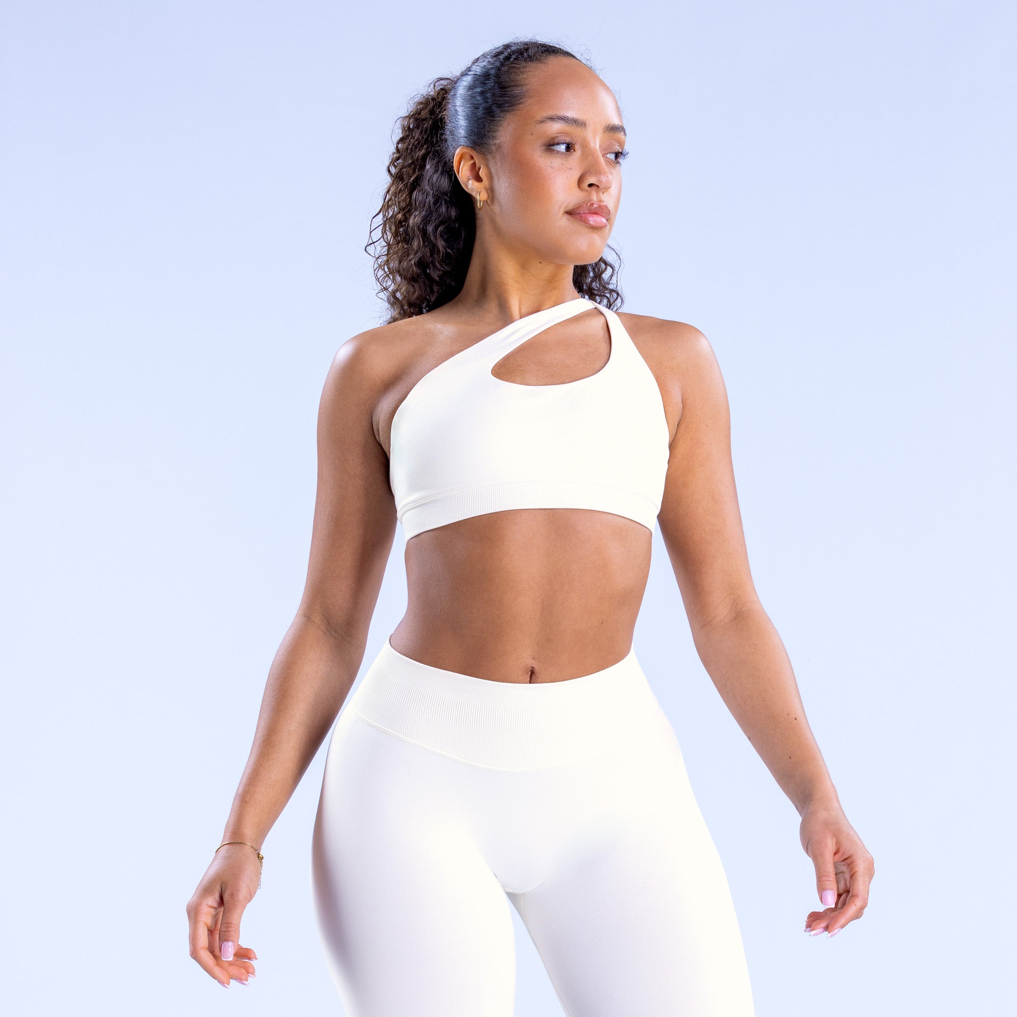 DFYNE Impact Asymmetric Spor Sütyeni Kadın Beyaz | OLPIHG270